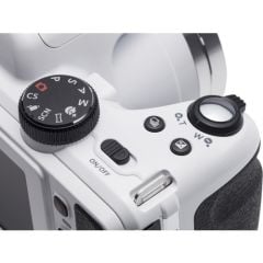 Kodak Pixpro Astro Zoom AZ422 42X Zoom Dijital Fotoğraf Makinesi