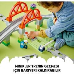 LEGO ® DUPLO® Tren Köprüsü ve Rayları Ek Macera Seti 10426 - 2 Yaş & Üzeri Çocuklar için Eğitici Oyuncak Yapım Seti (42 Parça)
