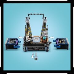 LEGO® Wednesday Addams Figürü 76780 – 10 Yaş ve Üzeri Çocuklar için Koleksiyonluk Oyuncak Yapım Seti (702 Parça)